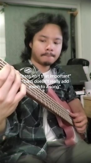 it’s like the world loses its colours without the basslines 😵 #bass #band #music #bassist #song