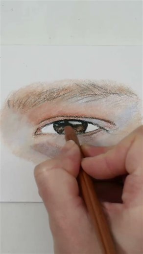 Easy layering with Pastel pencils