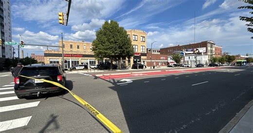 Police search vape shop on Broad Street in Richmond