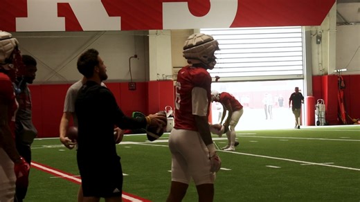 10K views · 192 reactions | Husker WRs are practicing over-the-shoulder deep fade catches. Hopefully a sign of things to come with a deep passing game! Also get to see Dane Key in the # 6 jersey for the first time! Full highlights here: https://youtu.be/Nir6cpNMCPM #huskersfb #cornhuskers #gobigred #gbr | NTV News | Facebook