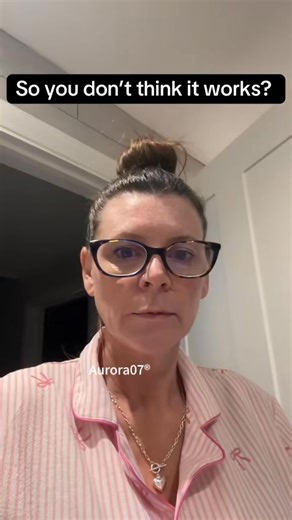 【🔥Hot sale half price｜Car side window oil film cleaner｜No more fear of ‘frosted glass’ when driving in rainy weather】 ✨ Nano decomposition technology: ▪ Micro-emulsion formula instantly dissolves oil film, restoring glass transparency💧✨ ▪ Does not damage heat insulation film/window coating, just spray and wipe clean🛡️🧽 ▪ Anti-static and anti-dust, lasting more than 30 days📅🚫 💥 Solves 4 major driving visibility hazards: ▪ Rainy days make windows blurry and rear-view mirrors completely usel