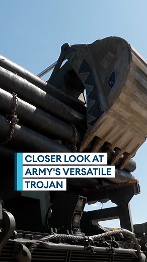 "This is designed to clear minefields, anti-tank and anti-personnel, up to a depth of 300mm"🗣️ The 75-tonne British Army Trojan explained by a Royal Engineer. Learn more here📺 | Forces News