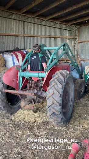 Massey Ferguson 35 Vintage Tractor with 701 Loader