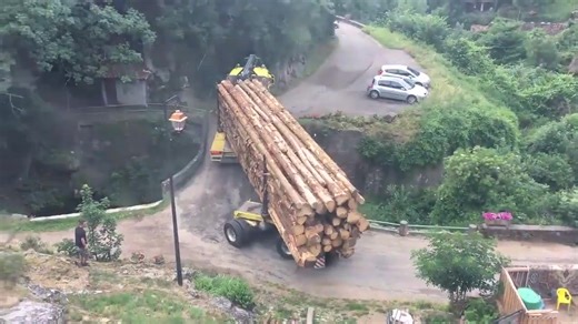 Passage difficile Grumier Scania sur le Vercors