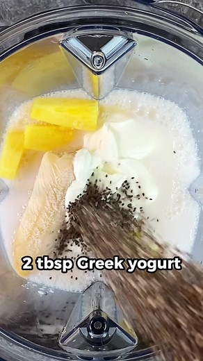 Low-Calorie Tropical Smoothie Recipe for Weight Loss