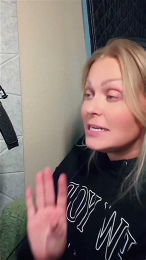 Stimming through munchkin land #munchkin #wizardofoz #voiceover #judygarland #stimming