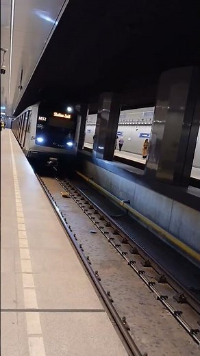 R-Net arrives at Amsterdam Centraal Metro Station 🚉