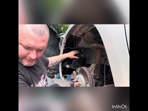 2012 Chrysler 200 Battery replace and Headlight location