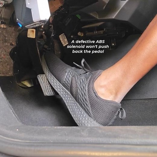 ABS pump testing with a scanner