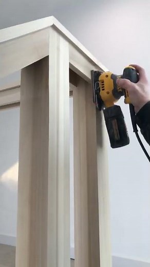 How To Build A Strong Wood Railing Part 3 Sanding #Shorts