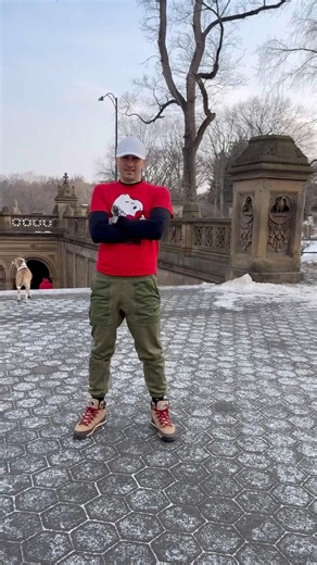 Around the world lunges 8 reps on each side 2x times #workout #newyork #brooklyn #hiit #combo