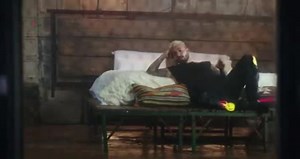 Maluma - Hawái (Official Video)