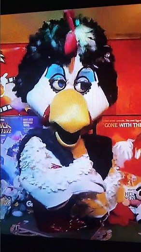 chuck e cheese presents helen henny