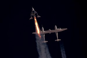 WATCH: Billionaire Richard Branson flies to space on his Virgin Galactic rocket plane. His space tourism company is poised to begin commercial operations next year. Read more: https://tdy.sg/3rb7Adl | TODAY