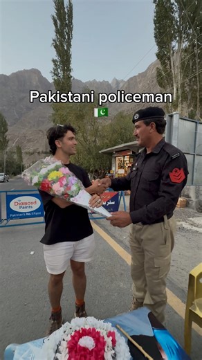 Definitely one of the more random encounters that I’ve had in my time travelling! When I say that everyone in Pakistan was friendly towards me I literally mean everyone, even the police! | Sean Hammond