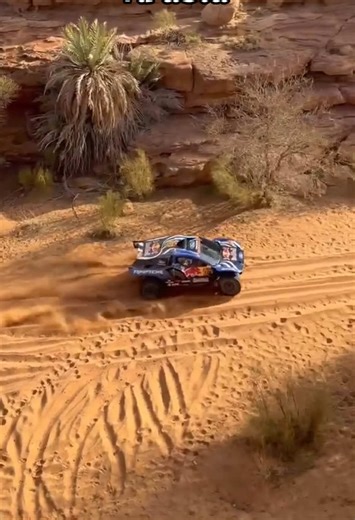 Así suena el motor Ford COYOTE V8 por los cañones de Arabia 🐪