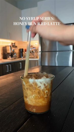 No Syrup Series: Honey Bun Iced Latte 🍯 honey 🍯 brown sugar 🍯 cinnamon 🍯 sweetened condensed milk 🍯 2 shots espresso 🍯 ice 🍯 milk of choice 🍯 cinnamon sweetened condensed milk on top #nosyrupneeded #icedlatte #icedlatterecipe #coffeeathome #honeybunlatte @weckjars @eaglebrandmilk | Foodieeshh