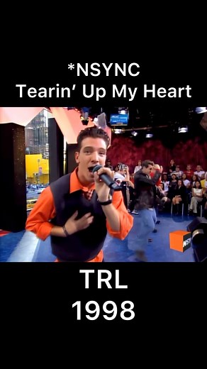 TRL crowds like this will NEVER happen again. Unreal energy 🔥 #90s #90skid #nsync | The 90's Guyz