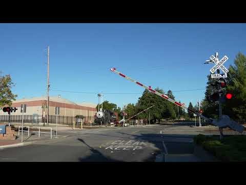 Ferry St. Railroad Crossing With UP Hi-Railer Truck, Martinez CA 10-20-2025
