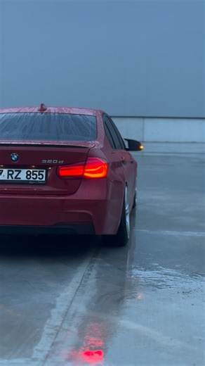Rıza Öztürk on Instagram: "#bmw #bmw320d #bmwm #cars #bmw"