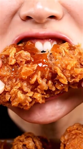 ASMR Fried Chicken Eating | Crunchy, Chewing & Relaxing Sounds