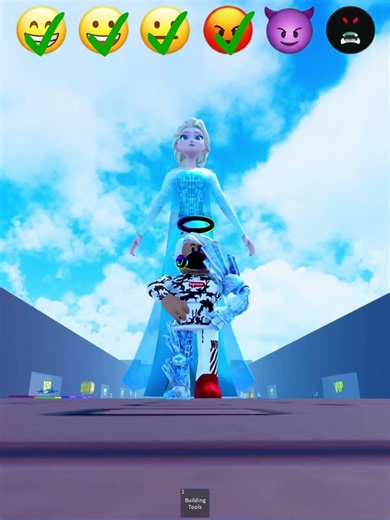 Characters cold heart vs tsunami, who will win?!🥶 #roblox #usa