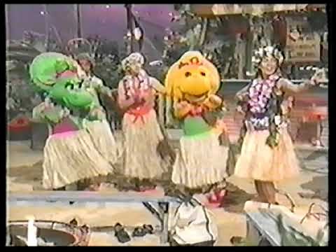 Barney the Dinosaur Outtakes - BJ Face Plant (Barney's Beach Party - VHS)