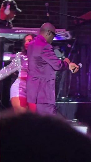 Johnny Gill Delivers a Powerful Show in Atlanta