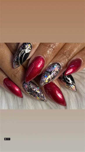 New year, flawless nails ✨ Kia understood the assignment — clean, elevated, and absolutely stunning. The perfect set to ring in the New Year 💅🏼🎉 @kianailartist | Salons by JC Town & Country, MO