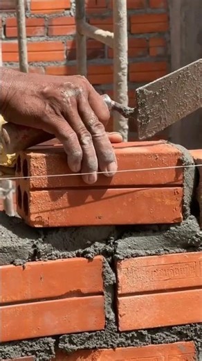 Techniques To Build Brick Wall #constructiontips 🧱✨️