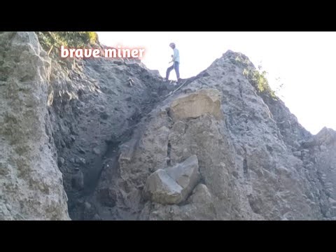 This miner was very brave, mining sand alone