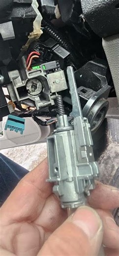 Toronto. Repair Honda ignition switch.