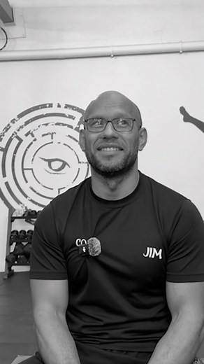 [FAST&CURIOUS] Découvrez tous les membres de l’équipe du KSO en 1 minute ! ⏱️ Dernière présentation, et pas des moindres, le patron d’ici : Jim 🥋 #KSOlyon #ksolyon #BoxeLyon #BoxeAnglaise #KickboxingLyon #Kickboxing #SelfDefenseLyon #SelfDefense #SelfDefenseForWomen #CoursEnfantsLyon #BoxeFeminine #Boxer #BoxersOfInstagram #CrossTrainingLyon #Crosstraining #Crossfit #TabataLyon #Lyon #Lyon7 #LyonSport #SportBienEtre #enfantssportifs | KSO LYON