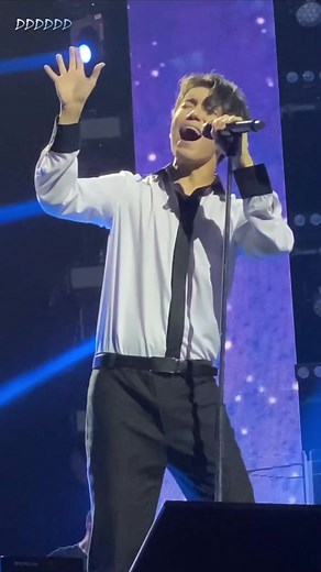 the resonance at this whole concert ?? 🥲 #dimashqudaibergen #dimash #димаш #迪玛希 #foryoupage