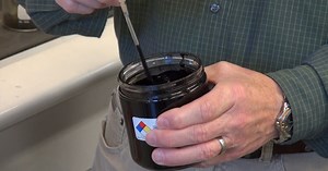 Algae to crude oil: Million-year natural process takes minutes in the lab