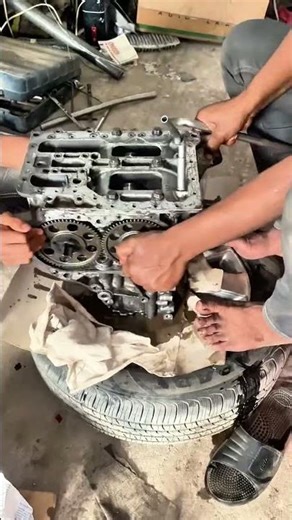 What’s Inside an Engine? 🤯 Engine Rebuild Reveal #shorts #mechanic