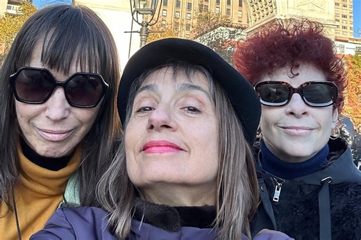 Hilda Lizarazu: su disco de canciones de Charly García, sus shows en el Coliseo, su regreso a Nueva York y el reencuentro con sus amigos de colegio