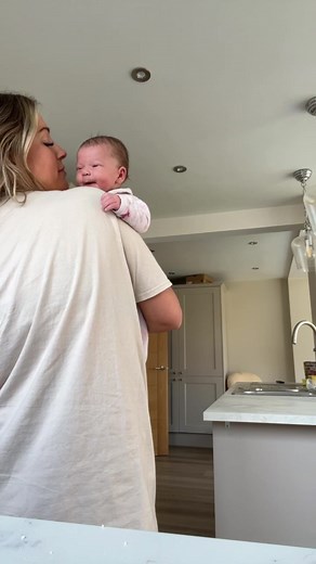 2 month’s difference is absolutely crazy 😢 hold your babies as much as possible while they’re small 🥲❤️#fyp #newborn