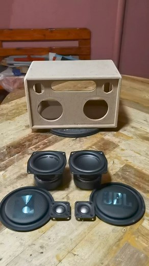 2.6M views · 32K reactions | Part 2 DIY 2.0 Bluetooth Speaker Speaker box wrapped in Leather Not for sale I didn't sell I don't accept work Share video for ideas only #diy #diyprojects #music #musiclover #speaker #speakerbox #sounds #soundsystem #leather #wrapped | Albert N. Buenaventura | Facebook