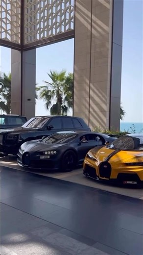 "Fastest Hypercar on Earth: Jesko Absolut vs Bugatti vs Venom F5!". 3 November 2025