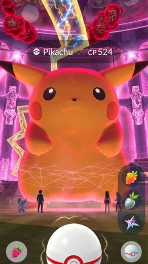 Catch gigantamax Pikachu in Special Event! #shorts #pikachu #catch #gigantamax #debut #rare #battle