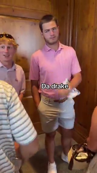 Awful: A young Bills fan DISRESPECTED Patriots star QB Drake Maye at an event this week.Drake and Ann Michael were not happy 😳