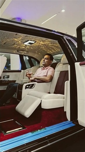 2025 Rolls-Royce Phantom Extended 👑 The Pinnacle of Luxury #rollsroyce #viralvideo #money #phantom