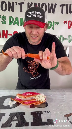 Best Way to Reheat Crab Legs: Tips and Tricks