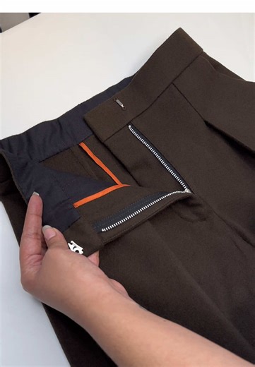 Bespoke Pleated Trousers: Embrace Slow Fashion