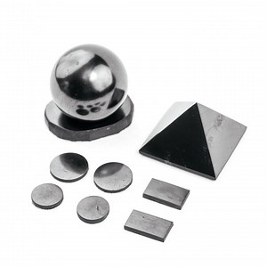 Shungite EMF Protection Kit (9 Pcs) - Polished Pyramid, Cell Phone Stickers, Sphere - Original Chakra Stones EMF Crystals, Spiritual Decor - Etsy Canada