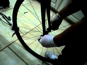 Video 7 - front wheel install on a cannondale system six road bike