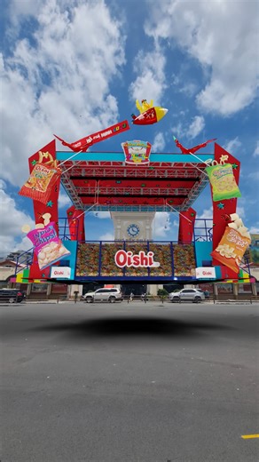 ★ OISHI MANG SIÊU SNACK PARTY ĐẾN HÀ NỘI THÁNG 10 NÀY! Sự kiện "Siêu Snack Party" đình đám do Oishi tổ chức hằng năm đã chính thức công bố Hà Nội là điểm đến năm 2024. "Ngôi sao" của bữa tiệc năm nay không ai khác chính là trò chơi Siêu Đỉnh Gắp Snack - từng gây sốt trong các video thời gian qua, đã vượt qua hành trình xuyên Việt và chính thức “hạ cánh” tại Aeon Mall Hà Đông. Năm nay, Oishi hứa hẹn mang đến niềm vui bất tận cho team mê snack, với các trò chơi được "nâng cấp" cả về độ hấp dẫn lẫn