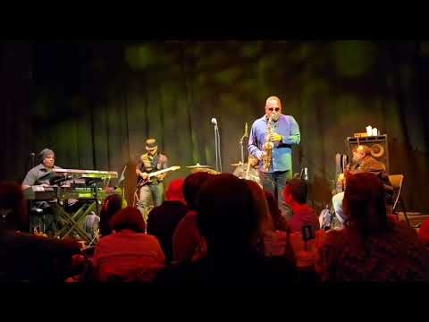 Marcus jams this classic tune in Miami at the Moss Center, 10/11/2025!!