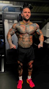 This may sound stupid, but with the pressures of social media I wouldn’t usually post my ‘before’ progress footage, however, I’m pushing outside of my comfort zone so here we go, this is day one 😊.I have planned a 6 week diet/cut which I do every year to get into crazy condition for my holiday. Then post holiday I will resume a sustainable, balanced lifestyle, eating healthy but of course enjoying a social life and all the good stuff that life has to offer because, moderation is key for longevi